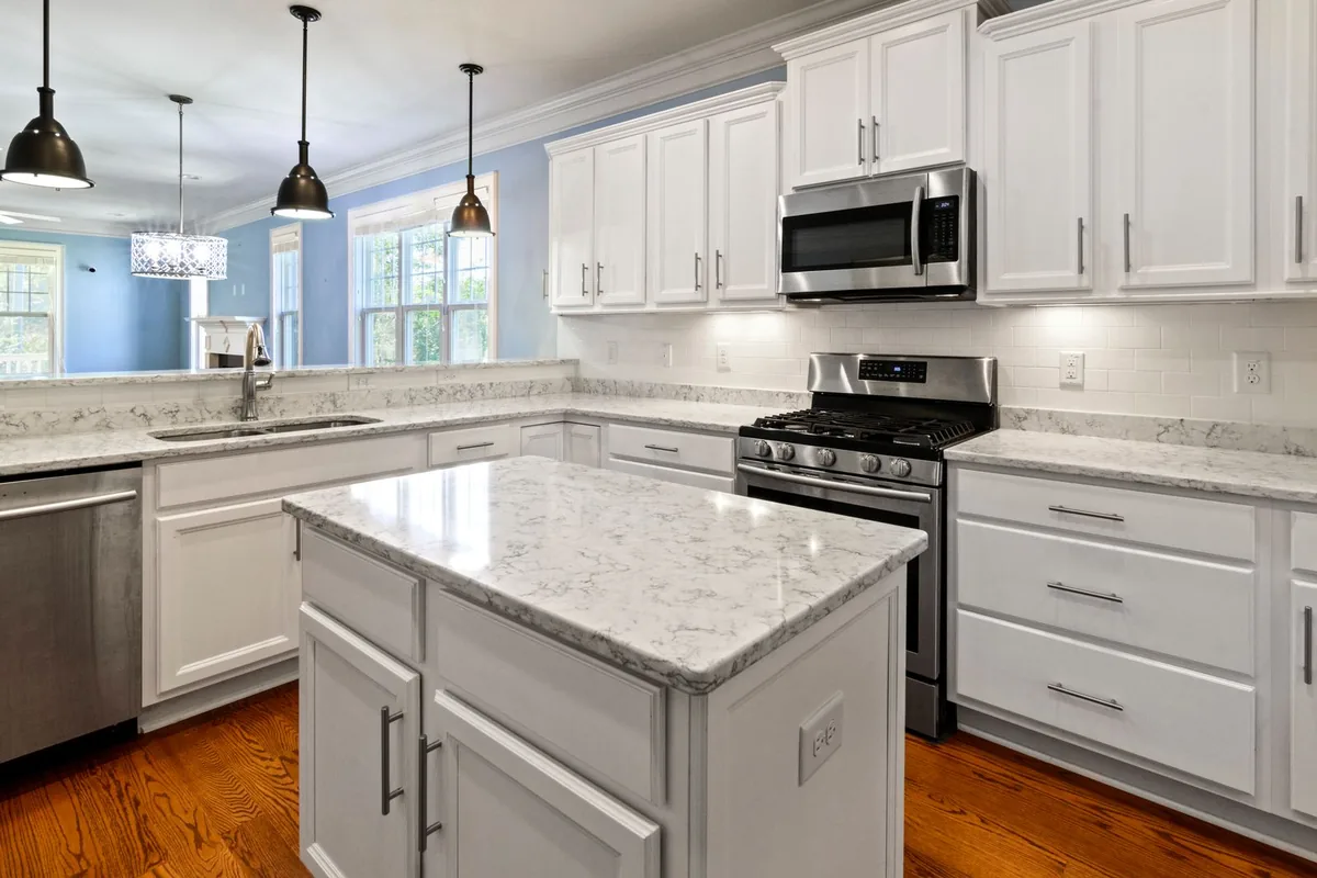 Filth & Squalor Cleanup in Kennebunk, ME